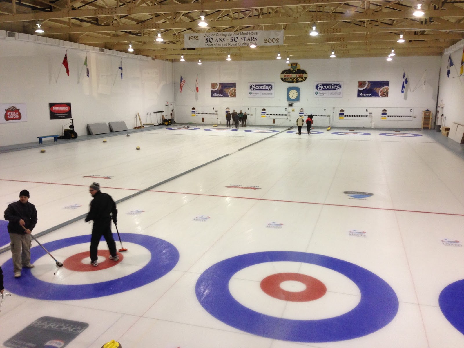 Une famille nantaise à Montréal... Curling... et printemps